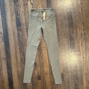 Skims High Waisted Banded Legging